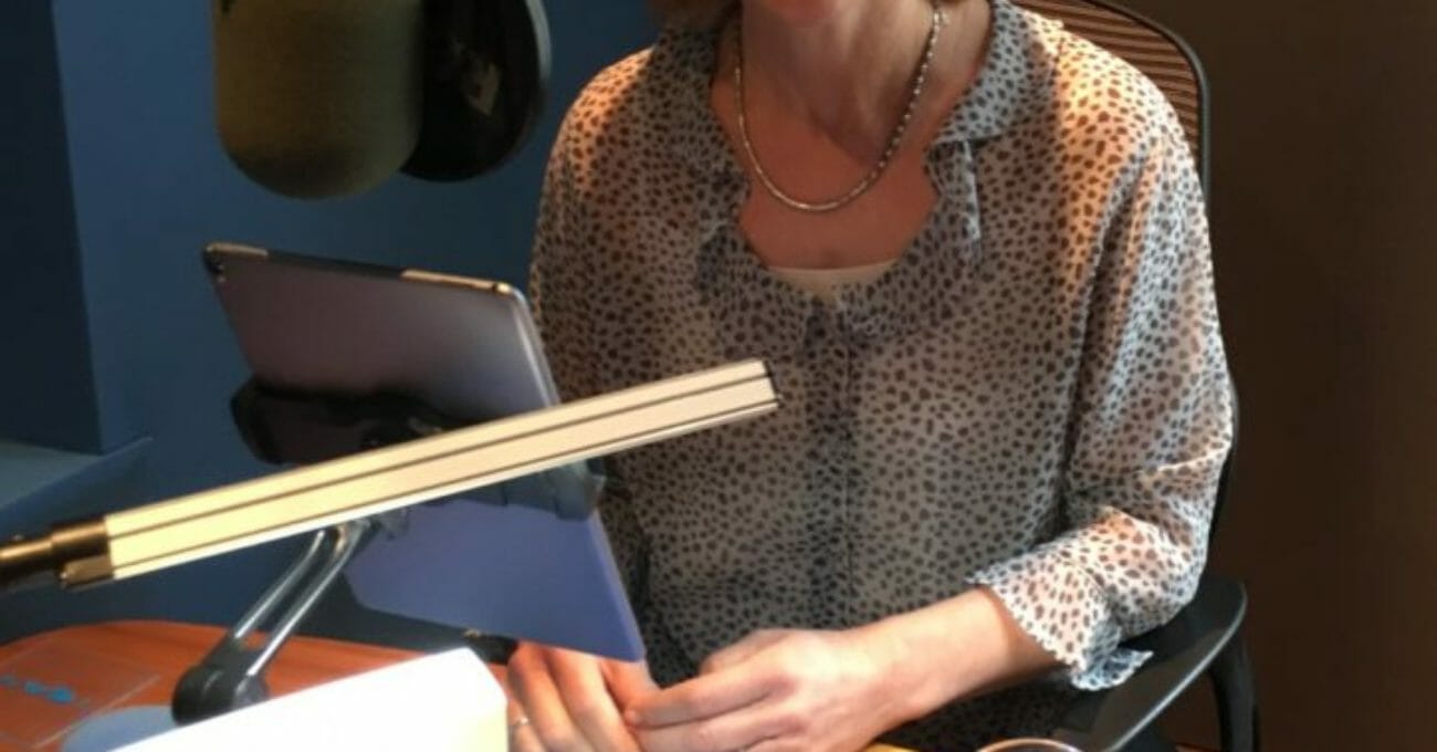 juliet stevenson reads